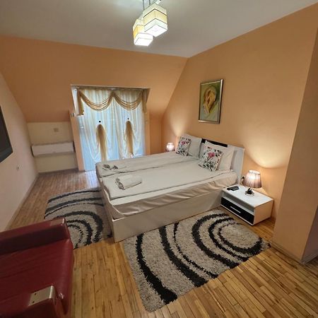 Venis House Hotel Plovdiv Eksteriør billede