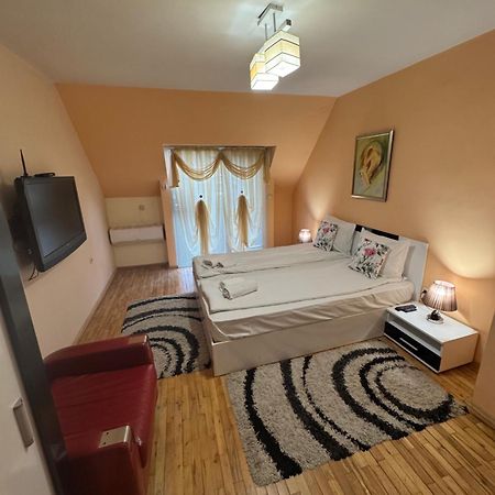 Venis House Hotel Plovdiv Eksteriør billede